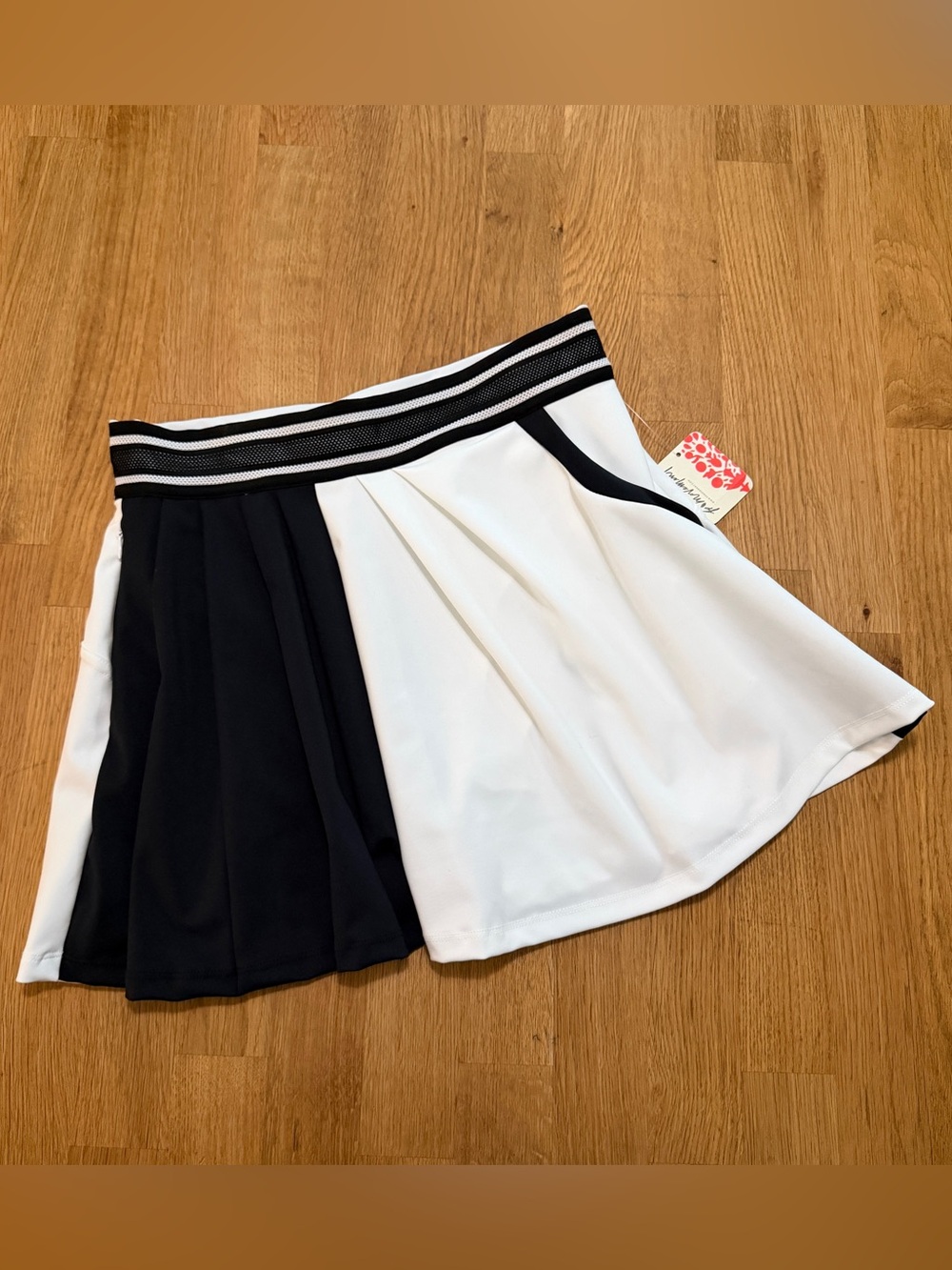 Free People Movement XS Round Robin Black and White Colorblock Skort NEW